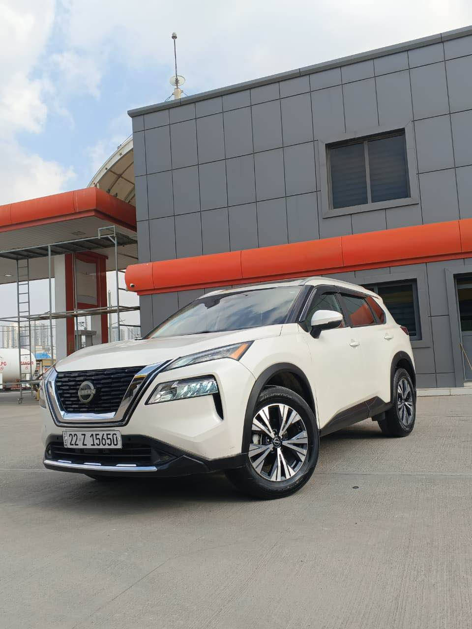 فوول مواسەفات
ناو کریمی
شاشە گەورە
پانۆراما
پینج مۆدی لیخورین
بەسمە
شەغال
سندوق شەفت
ئۆتۆ ستۆپ
پەردە
شەمسی
رادار360
کوشین کارابای
کوشین هیتەر
سوکان هیتەر
3گیر:
دەبل ئەکسل
کامیرە
حساس
ئۆتۆ هۆلد
تحدی سورحە
خەتی جادە
16هەزار مایل رۆیشتیە
سبوخ عام نیە رسمی دەحمم دانایە
بە عام دەفرۆشم
سعر 127وەرەقە
*********** Singapore
