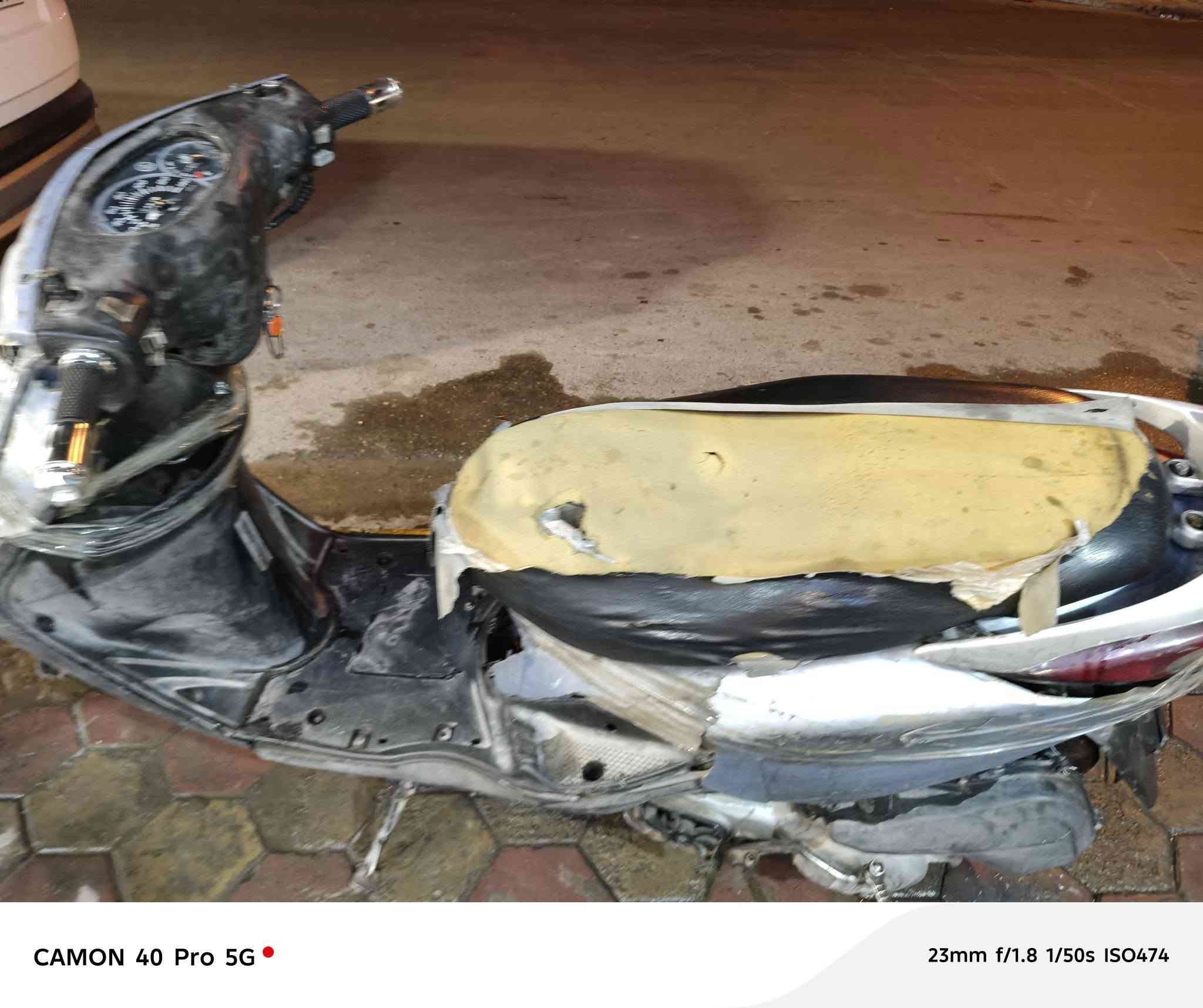 سلام عليكم بريز للبيع شغالة محرك ناعم بس عوزها كفرات وترتيب السعر خاص***********
