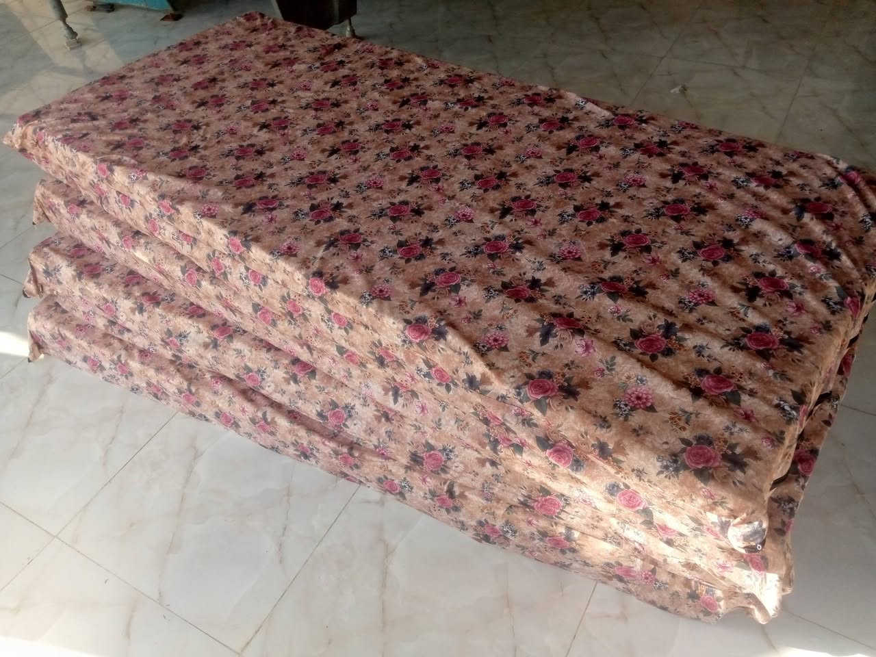 🔥 متوفر لدى معمل اسفنج القاسم 🔥
دوشك نفر هاي اكسترا + طبقة طبي
✔️ قوة وراحة بالنوم  
✔️ يدعم الظهر ويخفف التعب
✔️ جودة عالية وعمر أطول
✔️ مناسب لكل الأوزان 
🚚 متوفر توصيل جميع المحافظات 
📍 العنوان : ديالى – بعقوبة– تقاطع السادة – الشارع العام – قرب حسينية شهداء الطف 
📞 للحجز والاستفسار مراسلة الصفحة أو الاتصال على الرقم ***********
