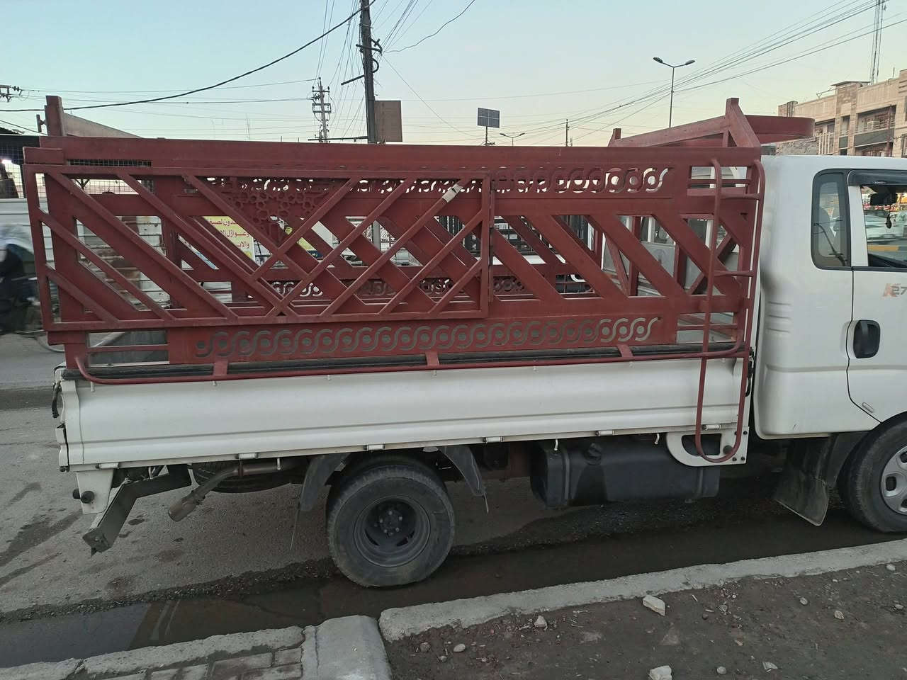 محجر كيا نثيه للبيع أخو الجديد ملم ونص حديد تركي الشراي يتصل *********** السعر 400
