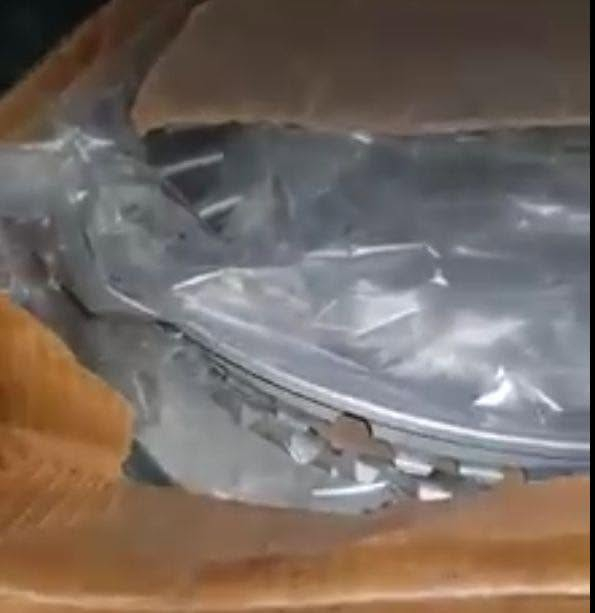 للبيع 4 تايرات شركه مشلن خوات زيرو جدد السعر 1000$
وعندي كبات ما مطبوكه زيرو 2 تخم سعر التخم الواحد 300$
مكاني بغداد 
***********
