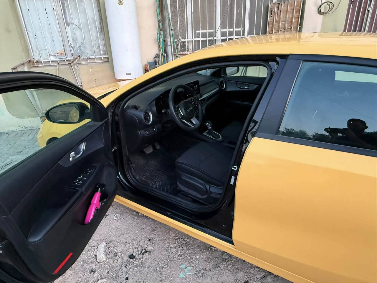 كيا فورتي مديل 22 رقم بغداد بسمي حادثها موضح بالصور ماشيه 35 الف السعر 142 بيها مجال قليل مكاني بغداد الحبيبيه ***********
