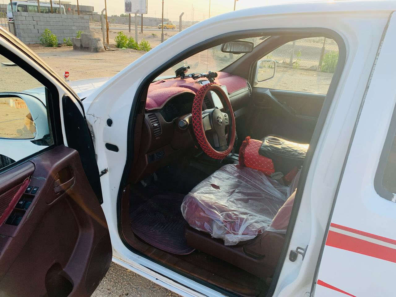 السلام عليكم نيفاره 2009 رقم بصره سنويه مجدده رقم إنكليزي مصفره غرامات وضريبه جاهزه كير ومكينه وحداديه وتخم تاير سياره مكلوبه سعر 80 وبيه مجال مكان بصره 
***********
