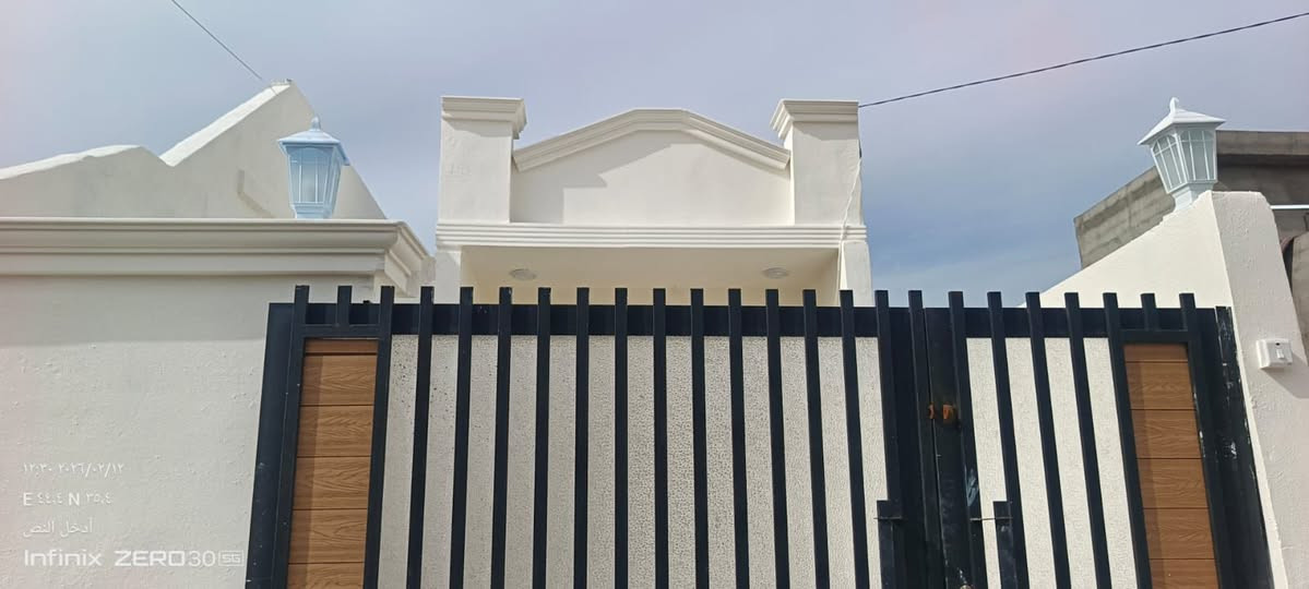 اعلان 📣📣
دار للبيع زراعي مساحه ١٠٠طول سعر مناسب جدا 🏠

يتكون من غرفت نوم صاله مطبخ صحيات درج خارجي كامل بدون نقص فول 🏠🏠

سعر 26مليون قفل 💵

موقع العقار 55قرب جامع محمد المصطفى قريب من الشارع 🏠

استفسار عله الرقم ‏‪***********‬‏
