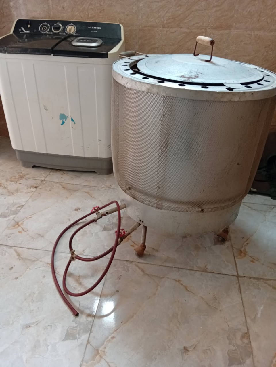 للبيع السعر التنور 50نضيف
غسالة 50
كربلاء حي العامل يم مدرسه غرناطه 
@إشارة


**إذا كنت صاحب هذا الإعلان وتريد حذفه لأي سبب، رجاءا أرسل رسالة إلى الدعم الفني**