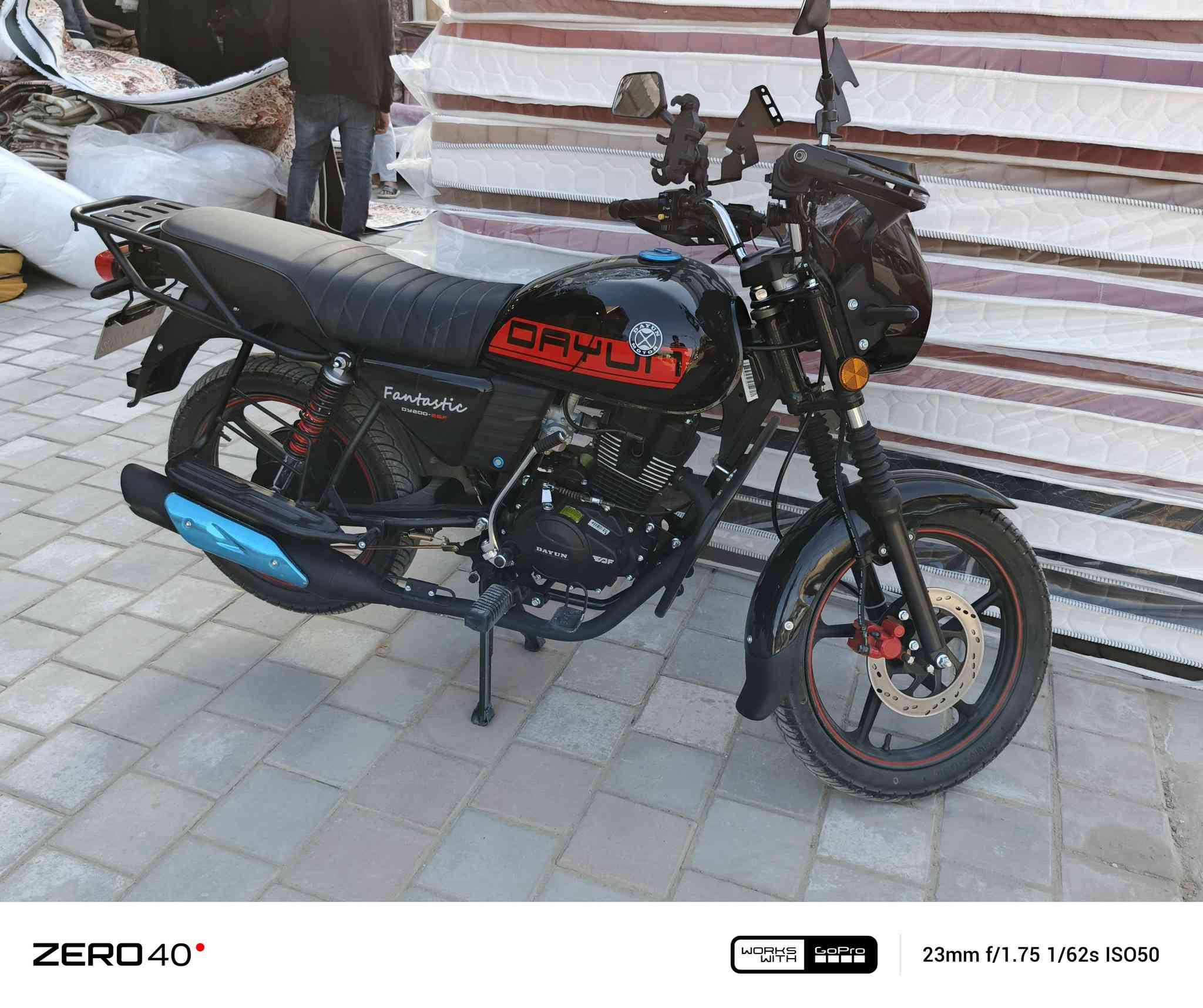 إسلام ورحمت الله وبركاته
دراجه دايوان للبيع 2025 نازله 2026 شهر  2 يوم 19 

دراجه صار له الكم يوم مطالعه باب البيت أخت الزيرو 

رقم أو سنويا بعده بسم أبو شركه تحول كبل ابسمك 

أي استفسار أكثر للاتصال عل رقم التالي *********** 

 السعر 2500 بيه مجال فقط افلوس التحويل
