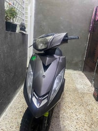 شباب  جيتي ار مديل ٢٠٠٩ لو رصاصي  مكينه مكفوله كفاله  الدراجه خير من ا...