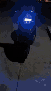 فراشة فحل نضافة كدامك شعلة ومعدل فول كلشي شغال بيها نكرة سلف،كهربائيات والخ.. كلشي شغال مامفتوحه ولا مره تجي وتشوف ومجالها بسيط للجية
مكاني البصره. قضاء المدينه بني منصور 
***********حاويه حاويه
المو شراي لا يدخلي خاص
