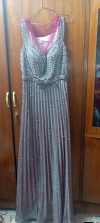 فساتين • تنورات • حجاب شرعي