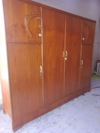 خزانة • ٢٢٥سم