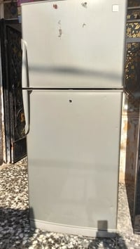 ثلاجة ٢٤قدم • شغالة • مدينة الصدر