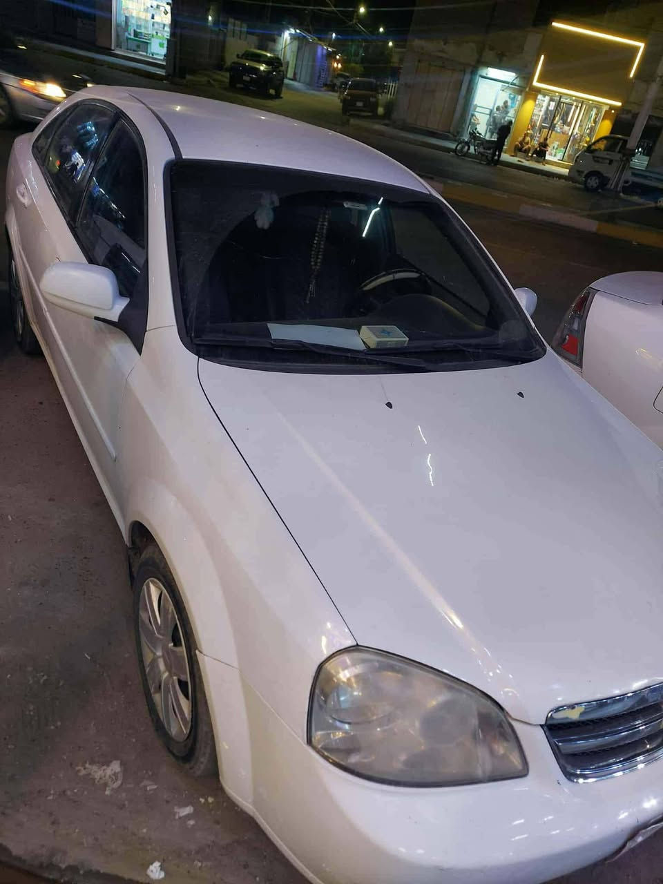 السلام عليكم
اوبترا  للبيع 2011 نظيفه كلش لا صبغ ولا حار كلها شغال تدفئه تبريد صدر بدون نقص للاستفسار الاتصال ***********
