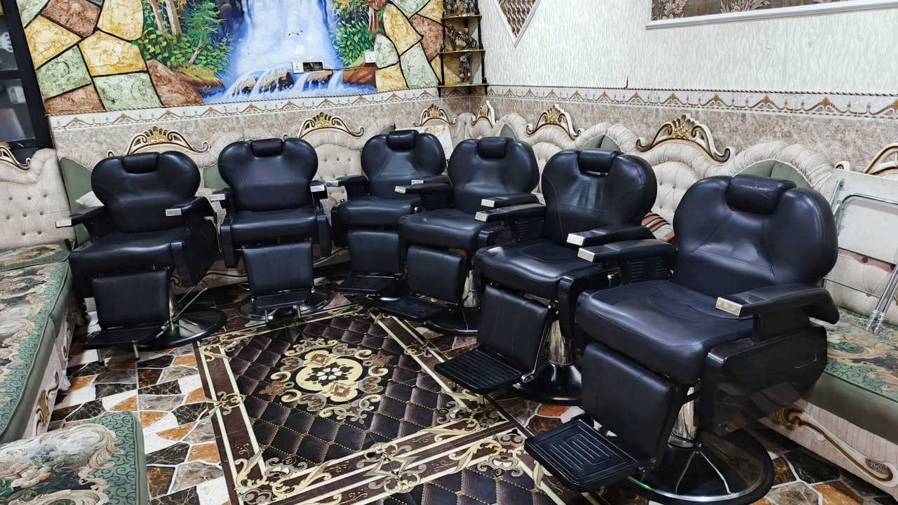 سلام عليكم كراسي شبح 6كلهن فول نظافه اخو جديد سعر الواحد 250 مكاني البصره الحيانيه ***********
