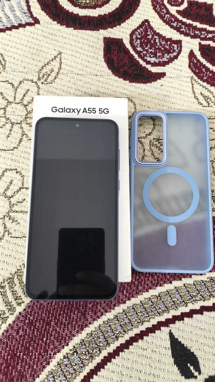 السلام عليكم
سامسونك a55 ذاكرة 256 +8 اخوو جديد مستعمل كلش قليل مكفول من كلشي نضافة 100٪ زلغ واحد مابي مخليلة لزكة وحماية مال كامرات وحافضة 
سعرر 335 بي مجال بسيط


**إذا كنت صاحب هذا الإعلان وتريد حذفه لأي سبب، رجاءا أرسل رسالة إلى الدعم الفني**