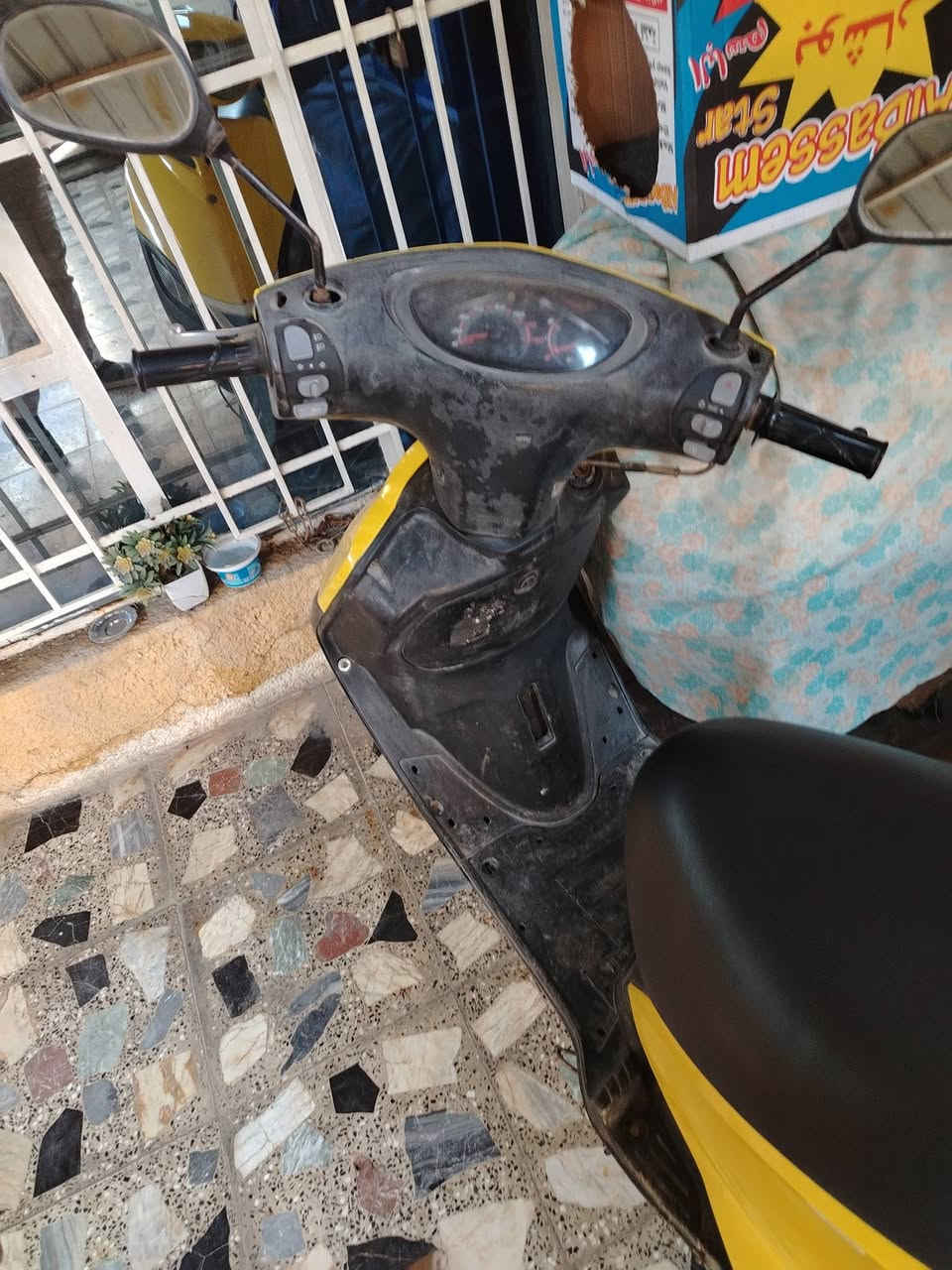 ماكس كامله مكمله مابيها اي نقص السعر ٤٥٠ وبيها مجال للشراي
***********
