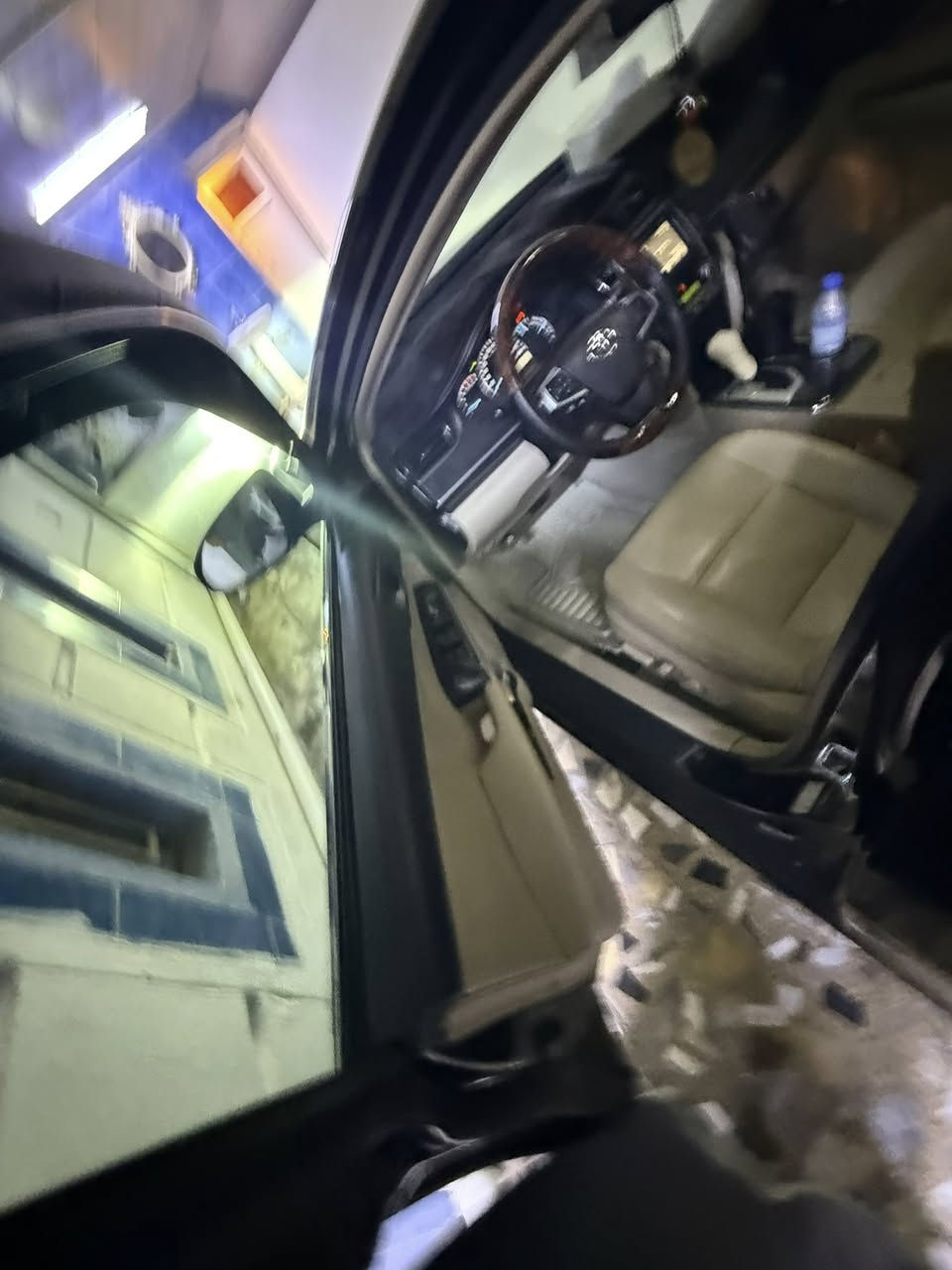 السلام عليكم
‏موديل: 2016
فئة:Camry
مكفوله من صبغ وتبديل وبارد  حتى الدعاميات بدون صبغ
كير محرك كفاله 
وارد خليجي 
رقم اربيل /بأسمي تحويل ثاني 
اللون: اسود ميتاليك
_مواصفات السياره:
برده كهرباء
لايت عدسه متحرك + ثلاجه وسطة + 9 سماعات  + ترحيب عنده الاقتراب 
كشنات جلد + تبريد منفصل+ بصمة تشغيل و ابواب و جنطه + مرايه وسيطيه معتمه + اشاير بالمري + شاشة كبيره لمس + كامره دواره ١٨٠ درجه + سلايت روف طكتين + كرسي السايق كهرباء + نظام قياده نوعين ايكو وكامفورد+ فول تحكم ستيرن  + تبريد منفصل 
سبيرها عدتها كله شركه 
_المحرك ٢500 كفاله محرك وكير. 
مكان السياره:الفلوجه
السعر :175 ورقه وبيه مجال حك الجيه 
السياره جاهزه ومناقصه شي ترايك وين متريد
رقمي: ***********
اخوان عجبك السعر اخليك ع راسي معجبك 
فلوسك عندك وان شاء الله تلكه 2024 
وهاي السياره بس الي راكبه يعرف قيمته 
اسف ع الاطاله عندك استفسار 
خاص واتساب مفتوح حياك الله
