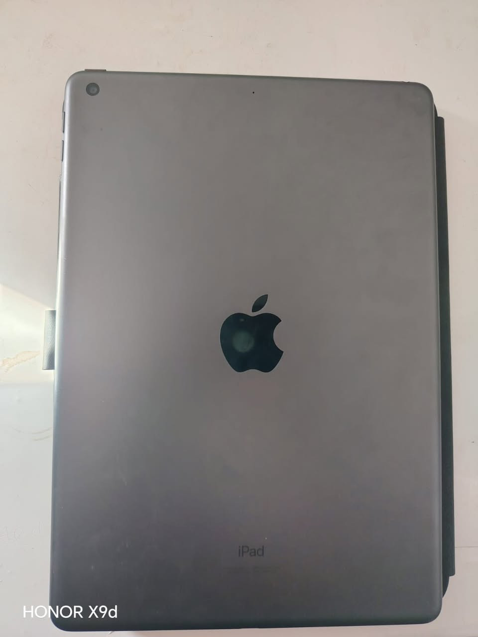 Ipad 9 
ذاكره 64الجهاز كلش نضيف نضافه 100% الجهاز ع وضع الشركه ممفتوح المكان اللطيفيه وبسعر يخبل 270الف وبيه مجال للشراي. موجود خاص وتواصل على الرقم

‭٠٧٥٠ ٦٤١ ١٠٦٠‬
