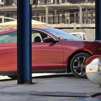للبيع هوندا اكورد Ex2024  داخلة شهداء حادث خلفي موضح بجم كبس هاتف ٠٧٧٢...