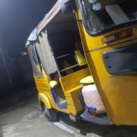 تكتك للبيع رقم بغداد بسمي 19 مكينة كفالة تخم تاير جديد دبلات جديدة تكت...