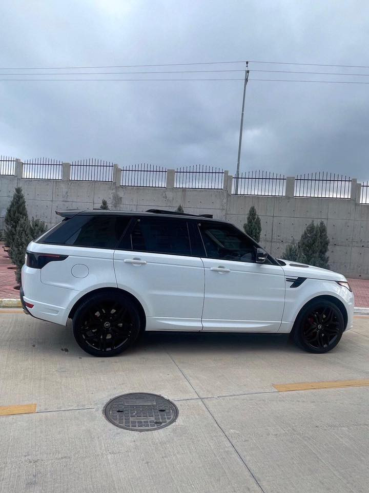 RANGE ROVER Sporte 2016
سوبرچارج(Dinamc)🚀(autobygraf)

بیع السریع للطیبین $٣٠٥ سیارە VIP 

سنة الصنع2016

ماشی ١١٠كم حقیقی 

VIP مواصفات كاملە ظمان اڵمانیە

هیكل (SVR)

سنوییە ١١نوفمبر٢٠٢٧

 مع  كتاب و الهوییە اسود ١٠٠/٥٠ 

محرك ٦مود-

2بصمە

📍السيارة مكانها سلیمانیە 

المواصفات فوول ١/١ اعلی فئە 

• فتحة سقف: پانورما ( قابلة للفتح )

. صندوق شفط 

. بصمە٢-

ثلاجە ❄️-

Apple CarPlay 

ابواب LED range sport 

• نظام تعليق هوائي ( جكات )

• دوسات جانبية كهربائية

• نظام التحكم بتماسك العجلات

• دخول ذكي + بصمة تشغيل

• نظام توزيع ضغط المكابح

• خاصية تثبيت مقاعد الأطفال

• مدخل لربط الاجهزة الموسيقيه IPod

• نظام المساعدة على صعود الطرقات

• نظام التحكم بنزول التلال

• نظام المساعدة على الكبح

• نظام الدفع الرباعي الدائم

• شاشة لمس قياس 8 إنش مع نظام ملاحة

 •  ٣نظام صوتي من نوع Meridian

•   .صندوق خلفي شفط لمس الارجل

باب لمس و كشف -

• نوع المقاعد: ٣الوان خاص شریكە 

• ⁠كهربائي - جلد - تدفئة و تبرید.حار  .(مساج

• مكيف خلفي مع وحدة تحكم منفصلة 

• أكياس هوائية: 10

•دفن الحساسات ( أمامي + خلفي )

• المصابيح: - زينون - إضاءة LED

DVD شاشە كبیر خاص.

  -كامیرا ٣٦٠درجە و فظائیە 

Hase Dafn -

.. جديد مدخليها سيرفس شركة من دهن وفلاتر ، 

خلفیە ٤اصابع بارد

امامی ٤اصابع كارت

موبایل/***********

Whtsapp-
