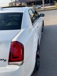 كرايسلر 300 S • ٢٠٢٣ • وارد امريكي