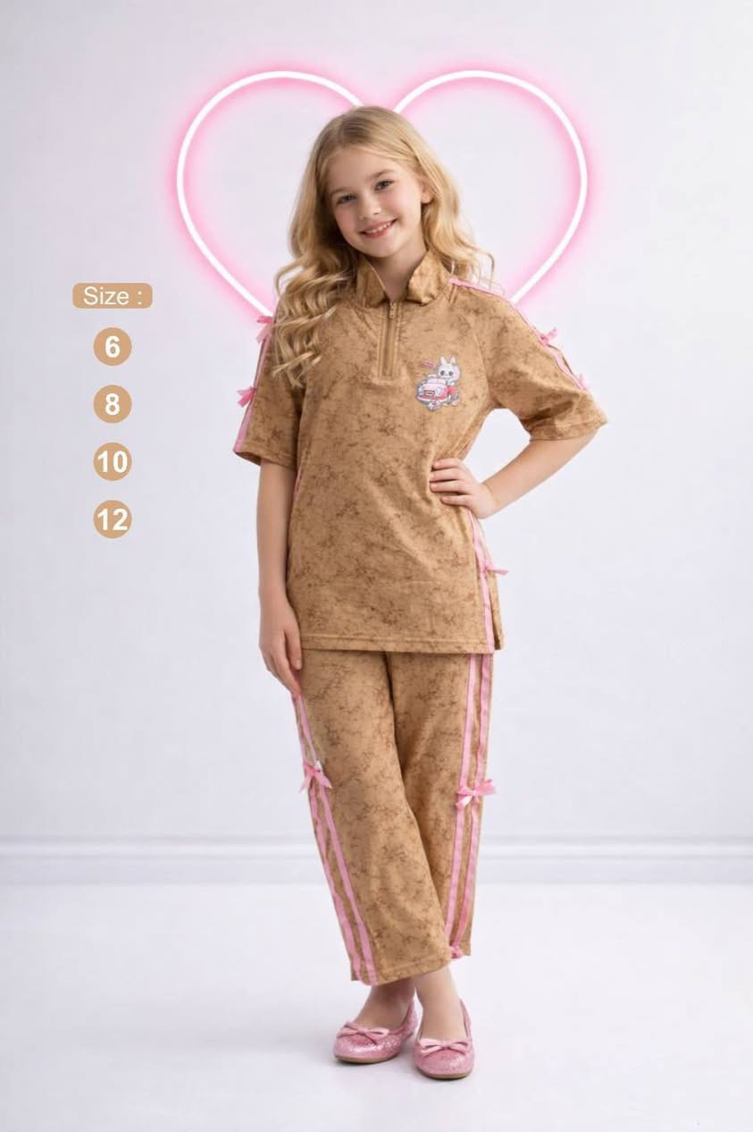 � تراك بناتي قياس 6–12 سنة
✔️ خامة مريحة وناعمة


**إذا كنت صاحب هذا الإعلان وتريد حذفه لأي سبب، رجاءا أرسل رسالة إلى الدعم الفني**