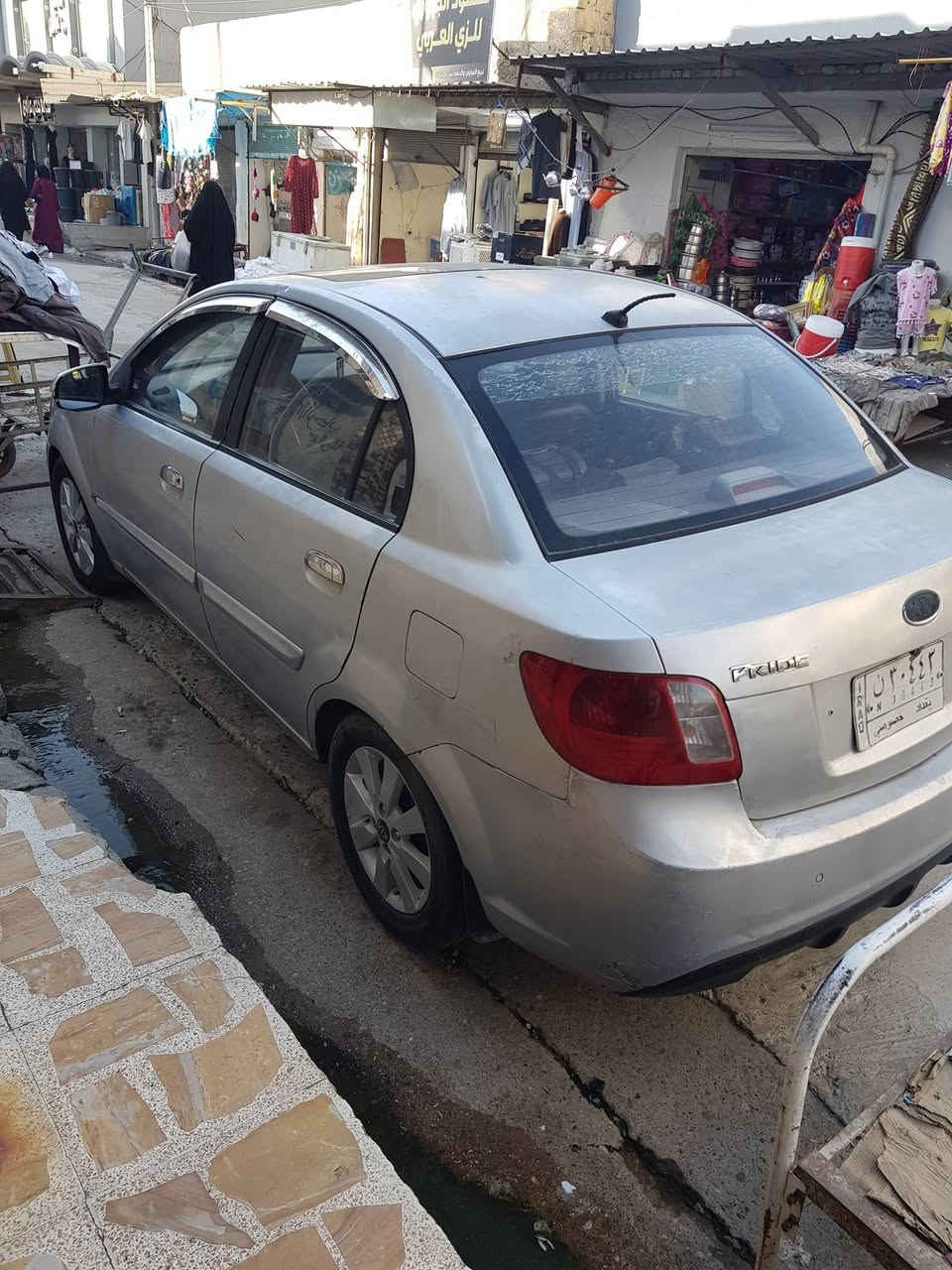 السلام عليكم 
للبيع كيا برايد ٢٠١٠
رقم بغداد بأسمي مشروع وطني 
لون سلفر
محرك ١٦
وارد امريكي 
فول توماتيك 
فتحة سلايت
تبريد يحتاج غاز 
ضررها قطعتين والسيارة بيها تقحيل
مكان السيارة الموصل 
السعر مناسب ٦٩ وبيها مجال حك الجية 
للاستفسار الاتصال على ***********

