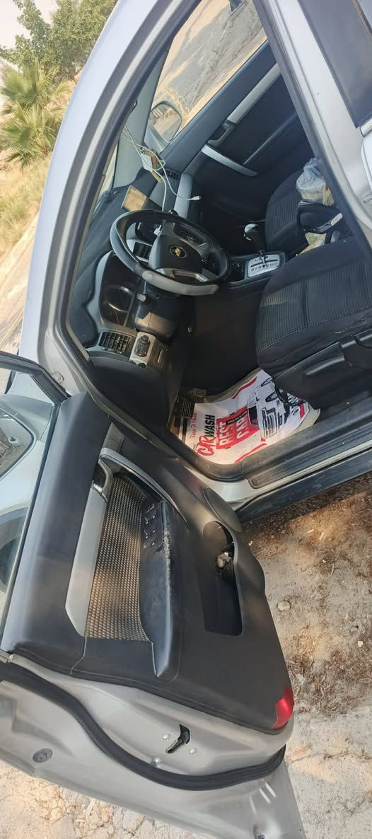 شوفرليت كابتيفا ٢٠٠٧
محرك 2400 شرط هوه والكير كصه منزله من شهر
بدون حادث فقط صبغ حزام جماليه 
رقم اربيل مسطره هزه وسنويه جدد  صار 20 يوم شرط التحويل اني الشرعي مكان السياره موصل
السعر 75 وبي مجال لشاري 

***********  اتصل وتدلل
