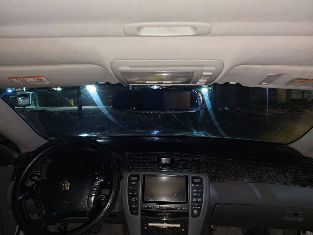 السلام عليكم
شاهينه / تويوتا كراون 2004 رقم بصرة الماني / فتحة 3 دكم شاصي 82 / مكفولة من الكص و نقل الجثة 

السيارة معلاية 2014 مدفوع كمركمهه و ماشين بالمعاملة باقي خطوتين بالمرور لاستكمال الاجراءات

بيع مستعجل لضروف خاصة
التفاصيل على الخاص (اتصال + واتساب)
***********
