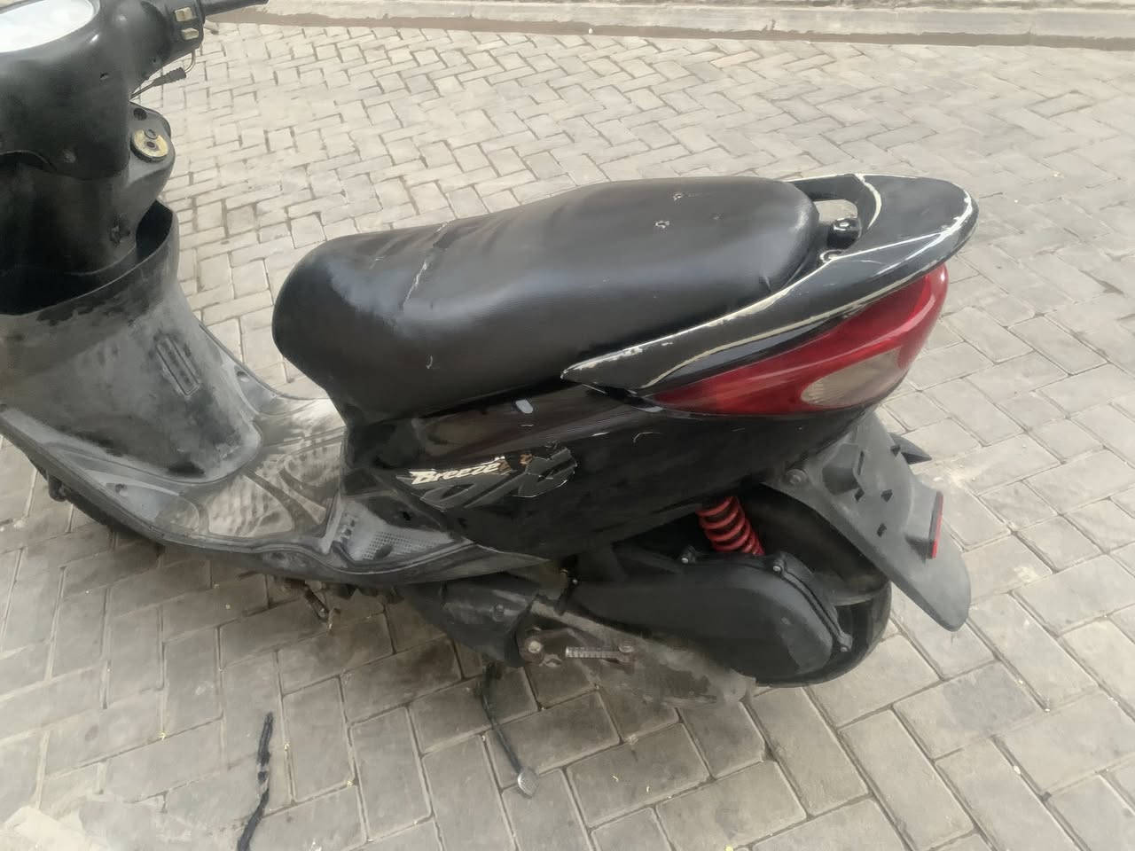 دراجة بريز كابريتر للبيع فقط

دراجة كله بلادي  كفر مختم مكينه ربمة 

السعر600 وبيهه مجال 

العنوان بغداد 

الشراي يتصل ***********
