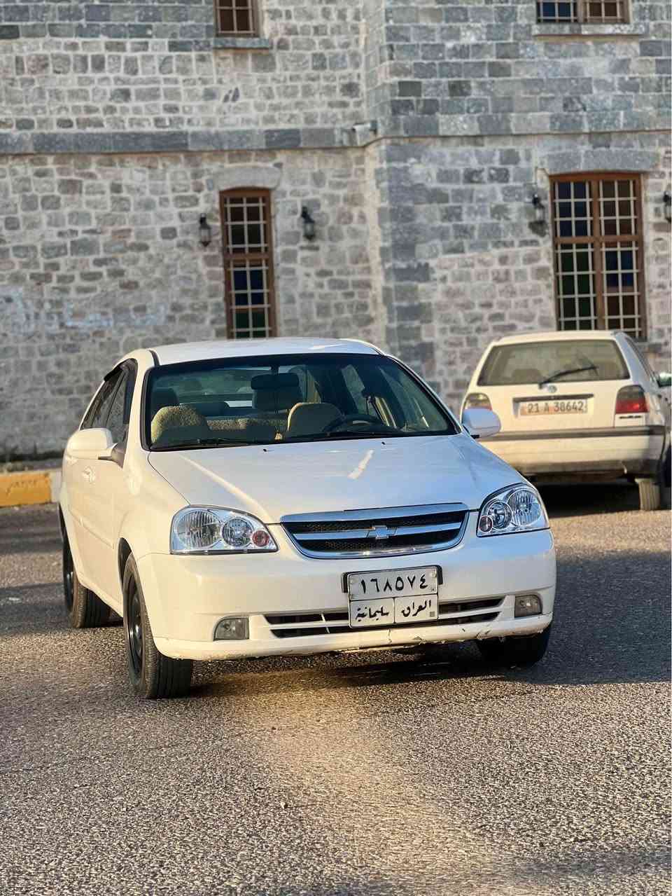 ئۆپترا 
مۆدێل ٢٠١٣ 
بۆیاخی نیە تەنها چاملخی سەکنی گۆڕاوەتە شەریکە 
سەقفیشی کەمیک تەرزەی هەیە سەنەوی ساڵێکە بەسەر چوە 
گاعی کراوە گێر و مەکینە بەشەرت 
تەبریت و تەقەو رەقەی بەشەرت هیچ مەسرەفی نیە سەیارەکە کامل جاهزە ٨٥ وەرقە و کەمێک مەجال 

*********** كالار, السليمانية
