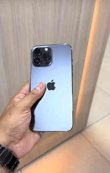 13 بروماكس أسود أمريكي بطارية 76 ذاكره 256 جهاز نظيف سعره 650 الف  قفل *********** بي واتساب مكاني بغداد بغداد
