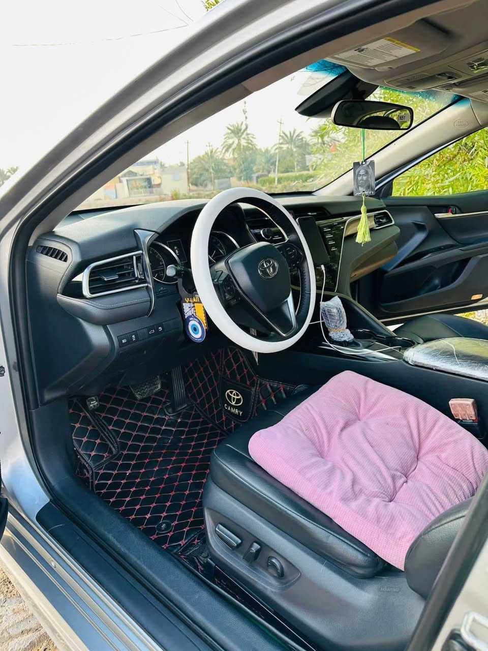 السلام عليكم Toyota كامري 2018 وارد أمريكي صور الحادث مرفقة بال منشور سيارة جديدة ماشيه 70الف￼ بدون ايرباك داخل جلد ويل 18 صدر كير مكينه مكفول كشن كهرباء سعر 200وبيه مجال مكان سياره ديالى بعقوبه الهاتف ***********
