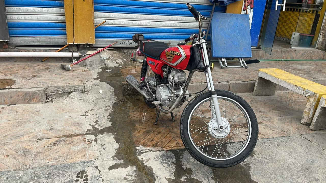 دراجه للبيع مثل ما موضح بل صوره موديل ٢٠٢٠ مكانها سلمان باك رقم اتصال *********** ٦٠٠ وبيها مجال
