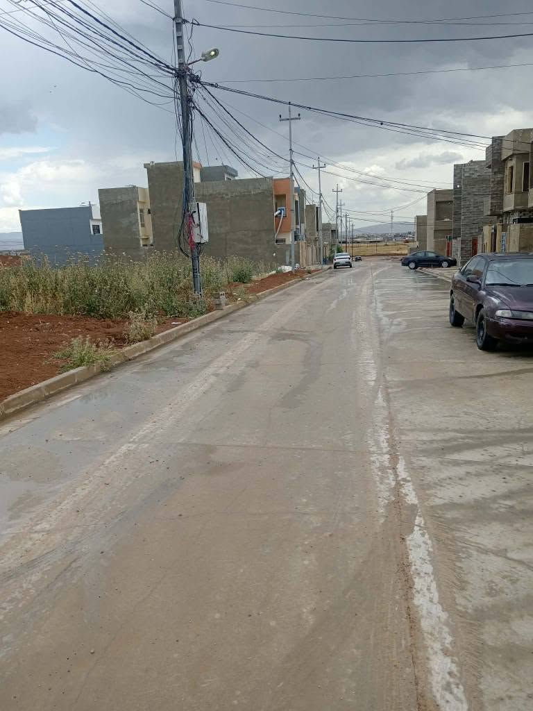 قطعة أرض ١٠٠متر   ركن مربع خلف محطة المشاعل عبور السايدين ٣٠
رقم القطعة ٣١٦٢ 
خدمات كامل
ماء وكهرب وتبليط
للاستفسار الاتصال على الرقم
***********
*********** موصل, نينوى
