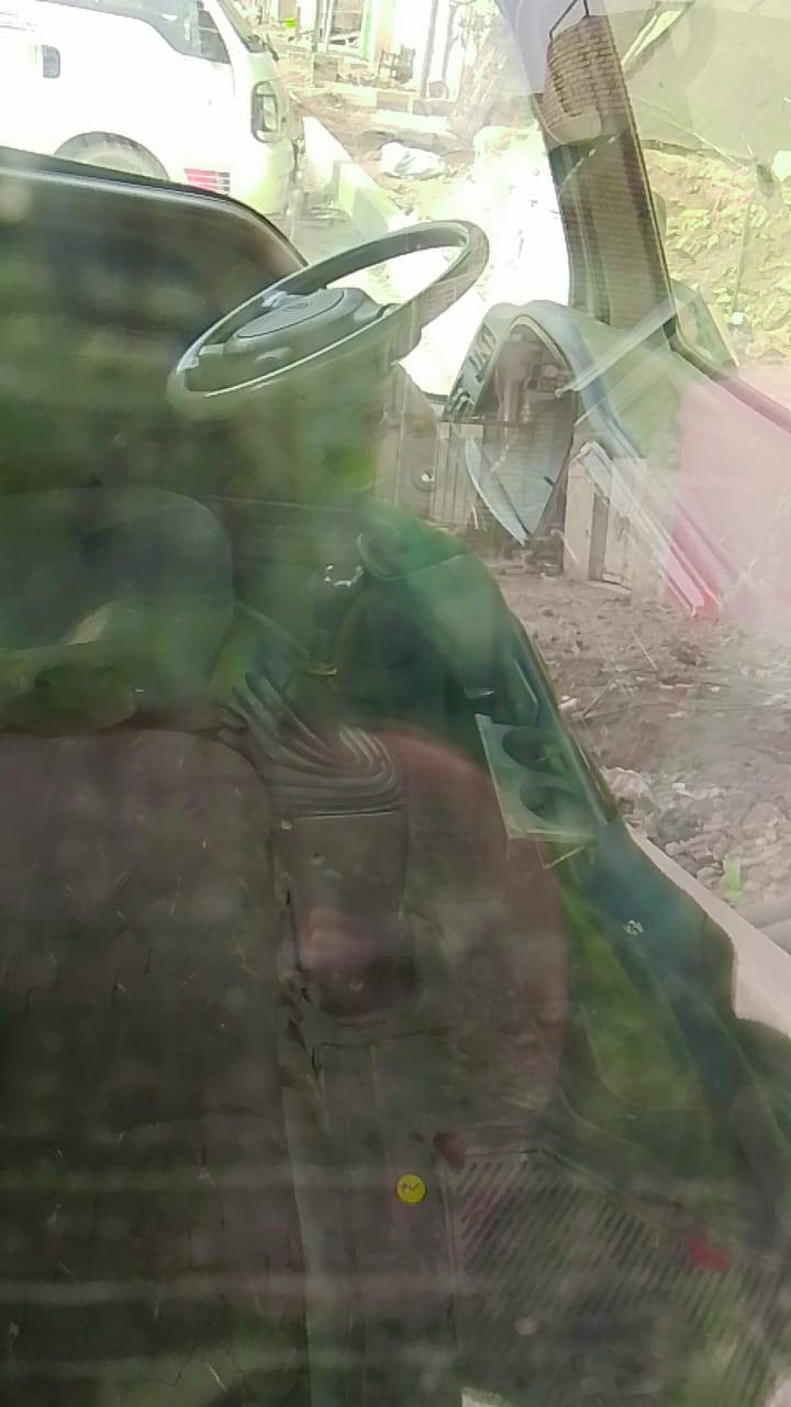 سياره موديل 2000 مكينه خيط تبخير تخم تاير سياره خير من الله رقم بغداد سعر 68 وبيها مجل.  ***********
