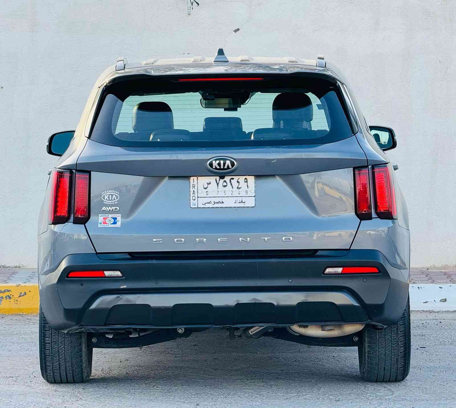 ‎سورنتو موديل 2021وارد امريكي 
موصفات 
بصمه 
كشنات جلد 7 راكب كشن السايق كهربا 
بصمت ابواب 
اشاير بل مري 
مود درايف 
تحديد مسار 
نقاط عمياء 
رادار امامي خلفي 
تخم تاير برستون 
السياره الميكانيك بلادي
فور ريل
8 نمر 
تبريد قطعتين 
بجم السيارة كبس بلاد
ربع البنيد صبغ وباقي السياره تعديل بارد وتكحيل 
داير السياره قماره فوق السائق بارد
رقم بغداد 
السعر 208
رقمي  ***********
عنوان بغداد الكرخ شارع الربيع قرب المطحنة
