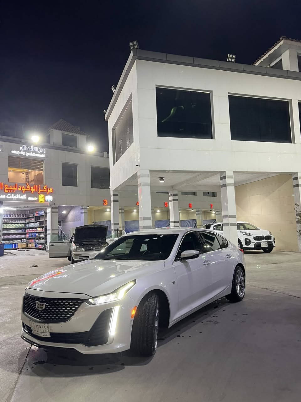 سلام عليكم … كديلاك CT5.. مكينه 2000 تيربو..المديل 2021.. الرقم بصرة معوقين.. الموصافات.. سيارة 5 كامرات. البواب تاج أوب.. حساس امامي خلفي..تحديت مسار مع قيادة ذاتية..رادار امامي..عينة فوتو شوب..دواخل لون مشمشي جلد….. سيارة فقط نسبة غرغ فقط .📞رقم صاحب السيارة ☎️*********** الاستفسار
