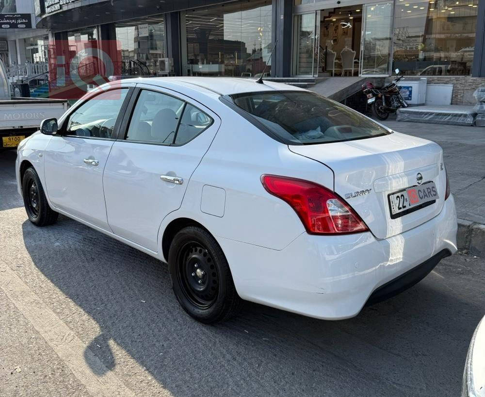 السلام عليكم نيسان صني للبيع موديل 2021 رقم اربيل باسمي  ماشية 73 الف سياره جاهزه ونظيفه كير مكينه سيارة بيها جاملغ خلفي صبغ من جهة السايق ودعامية  امامية صبغ  تخم تاير تبريد ثلج مكاني بغداد النهضة  السعر 110 قفل الاستفسار اتصل ***********
