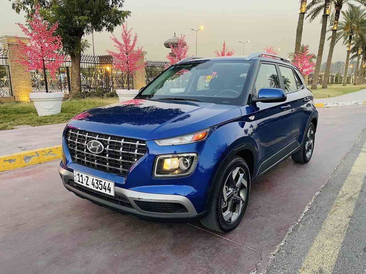 السلام عليكم
للبيع هيونداي فينيو 

موديل 2023

لون ازرق جويتي 💙💙 ودواخل كشنات لون اسود  

فول مواصفات 1/1 🔥🔥

سلايد

رادارات امامي وجانبي

كامره

ويل كب 18

شباك امامي نيكل

كيجات ديجتال

3 وضعيات قيادة

تحديد مسار

شاشة آبل كار بلي

حجر بيئة بلادي

السياره حادثها مقدمة البنيد فقط بدون دواخل وبدون ايرباك  قطعه وحدة صبغ صور الحادث بالمنشور

رقم بغداد سنوية بأسمي

السعر 14500$ /145 ورقة

مكانها بغداد / شارع فلسطين 

***********
