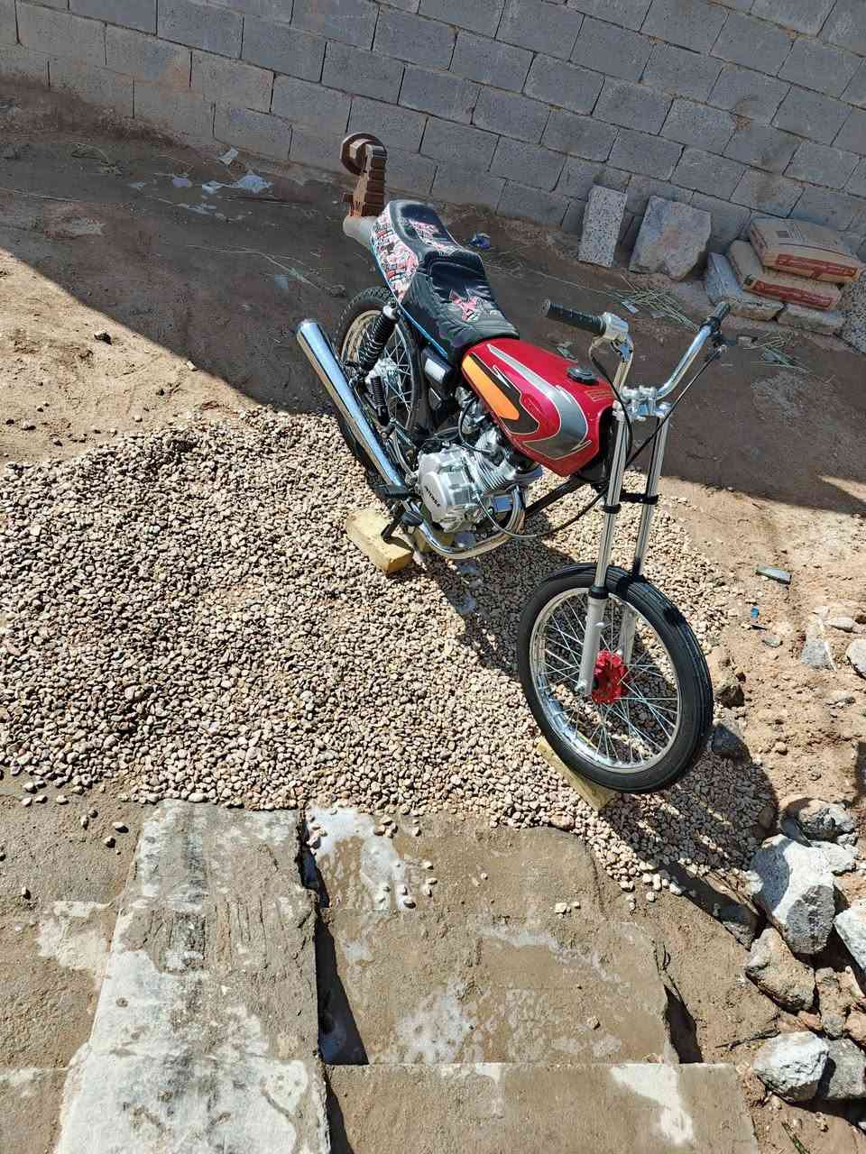 سلام عليكم دراجه لبيع تعمير 26كلاة  حت شاصي 26مكين ما مفتوحه تعمير ماصاار شهر  وراق سكنر  ***********
