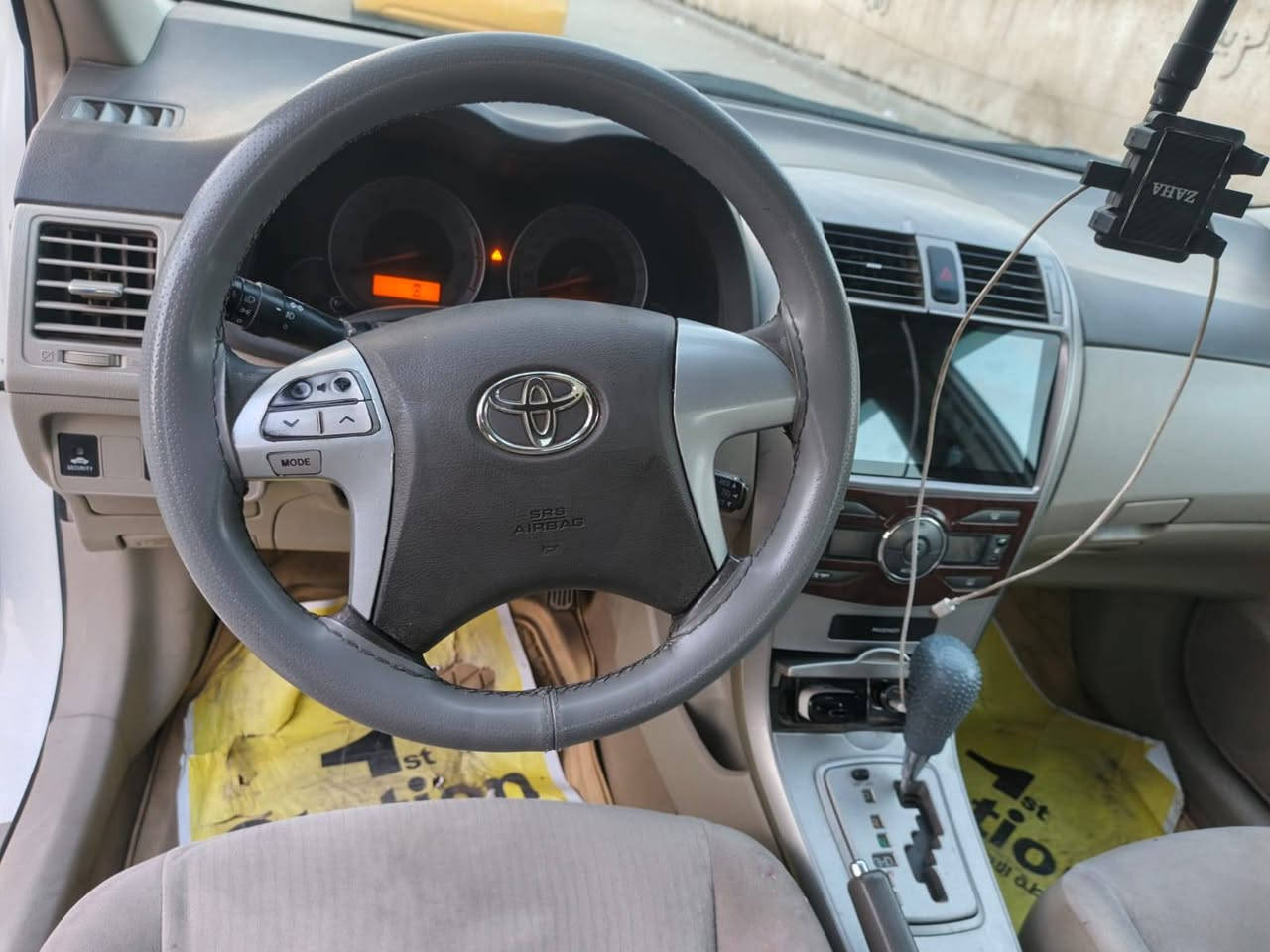 السلام عليكم للبيع كورله خليجي مكفول من الصبغ محرك 1800 موديل 2010 محدثة ٢٠١٣ فول واحد عله واحد افطيم صاج ملكي تبريد ابيانو فتحه سكف مري شفط اشاير بل مري تخم تاير جديد خمستهن وتبريد ثلج العنوان بغداد العامرية ***********السعر خاص وإني ابرسم الخدامه
