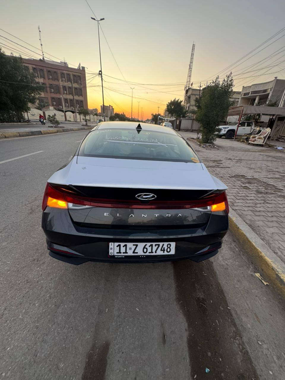 النترا للبيع موديل 23  وارد امريكي. حادثه مرفق بالصور ماشيه 46 سياره جديده  مكفوله باسمي بغداد  عنوان الشعب مقابل سوق شلال اتصال ***********
