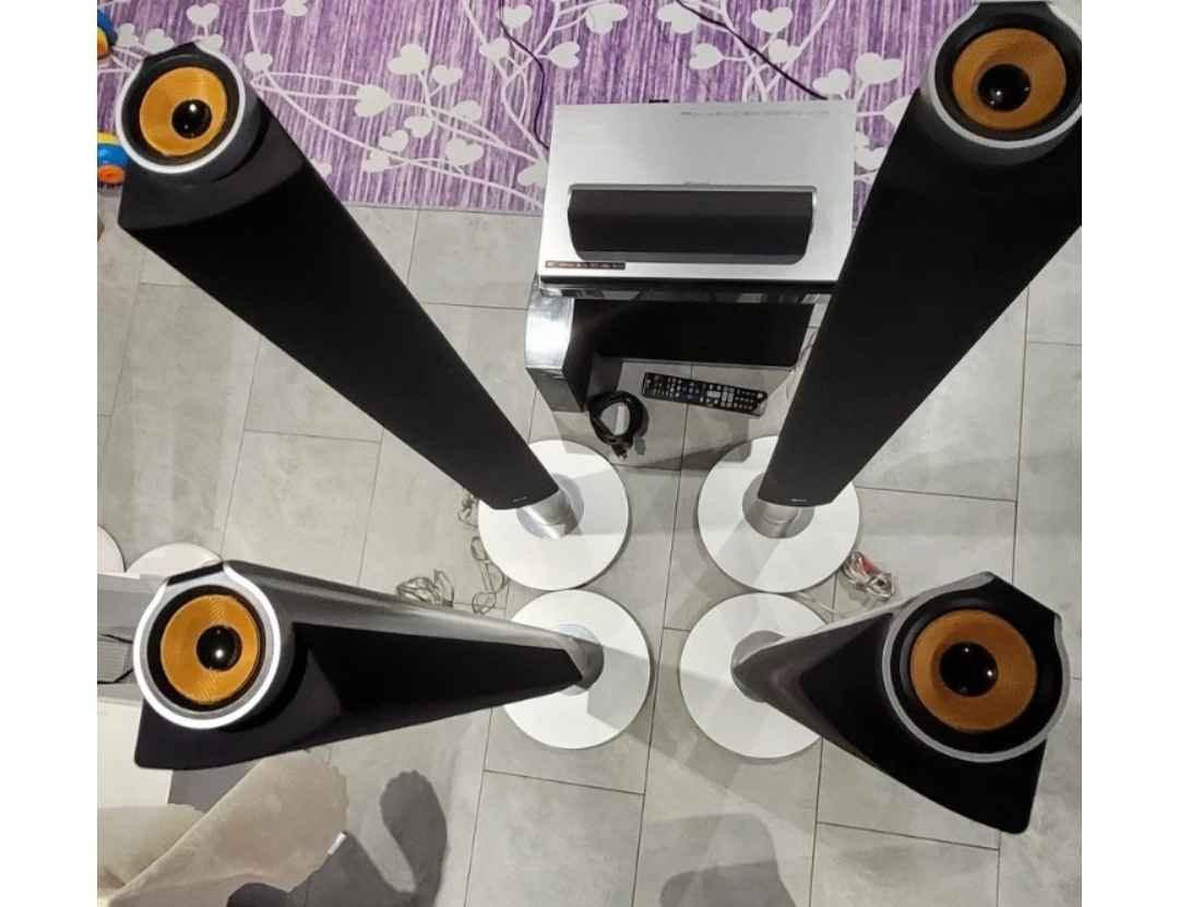 LG home cinema system 1460w. زور تازەیە دەنگی بەقوەتە دوانیان بە بلوتوتوث بە جیهازی دی ڤی دی رەبت دەبێت داوای 250 دۆلار و موعامەلە ئەگەر موشتەریت تێل بۆ ژمارە *********** السليمانية, العراق
