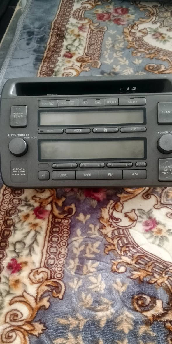 شاشه ملكه للبيع موديل 2000 ادخل خاص او اتصل ***********
