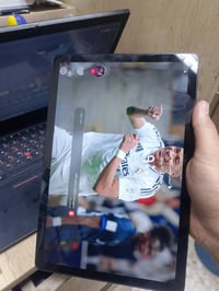 باد Honor Pad X8a جهاز جديد نأخذه بس بي فطر بل شاشه ما امثر ابد ذاكره ...