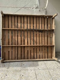 البلديات شارع المصرف • سرير مستعمل • قديم نظيف