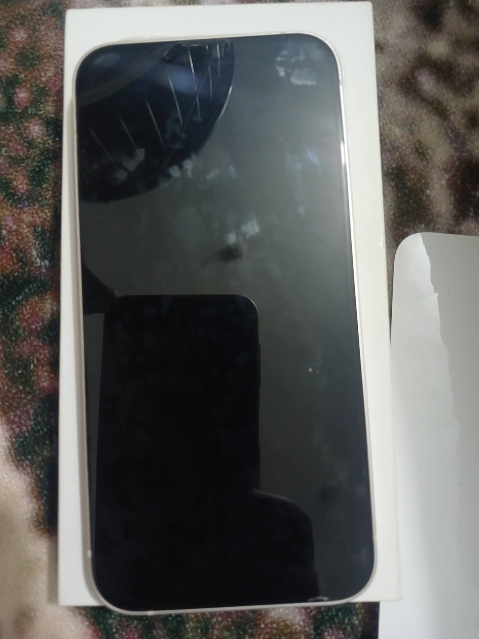 السلام عليكم
ايفون 13 عادي 
ذاكرة 128
بطارية ٩٩ ماستر وكاله
وتر بروڤ تجي ويا كارتونته
للبيع ب ٥٢٥
بغداد الامين الثانيه 
***********
