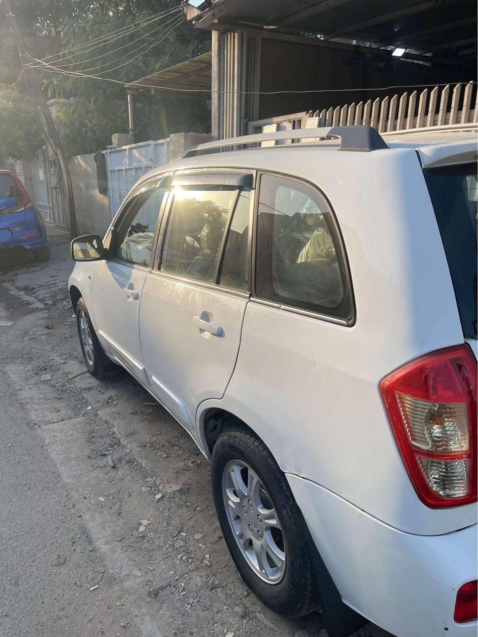 شيري تيكو ابيضّ 2013 محرك كير حدادية جاهزة رقم جديد السعر 65 ورقة وبيها مجال للشراي رقم الهاتف *********** بغداد, العراق
