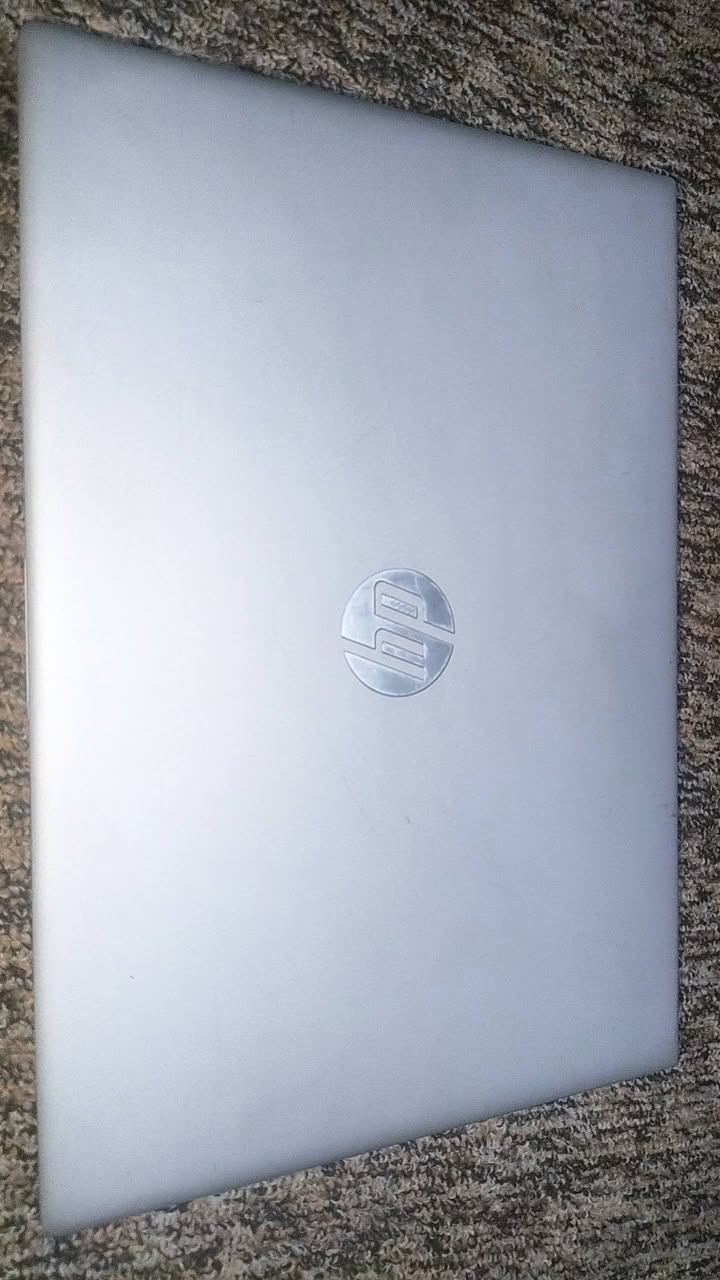 اللاب توب hp
الرام 8
الهارد 256
كرت الشاشه 8 من انتر
شحن البطارية 4 ساعات 
ويندوز 11 برو
جيل الثامن
كور 5
السعر 200الف بي مجال عنوان بابل حله توصيل ماكو
الراقم ***********
متواجد على  الفيس
